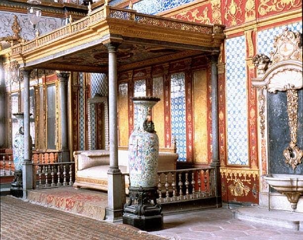 Visit the Topkapi Palace